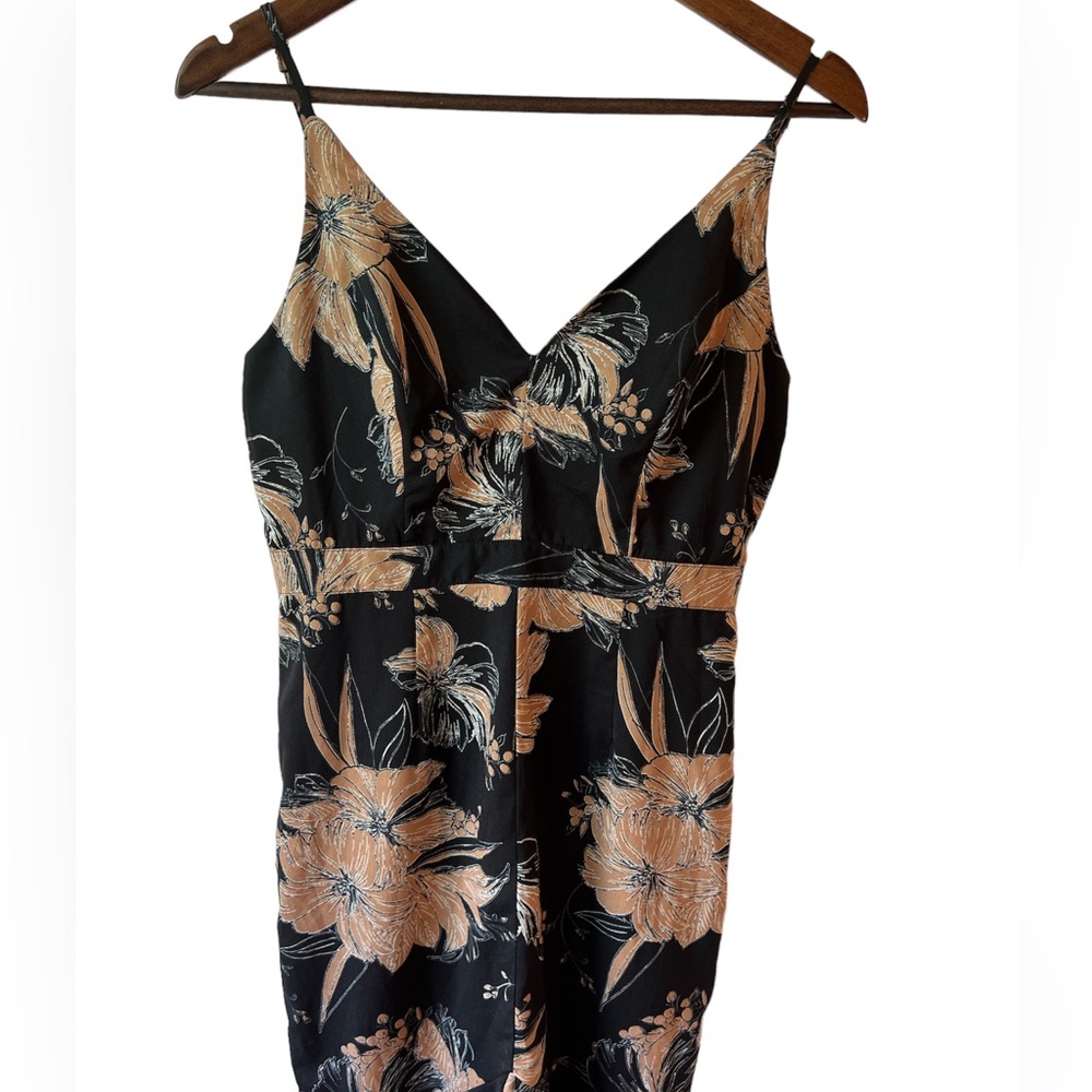 SOLD Lulu’s Darling Daylily Black Floral Print High-Low Maxi Dress - Picture 5 of 12